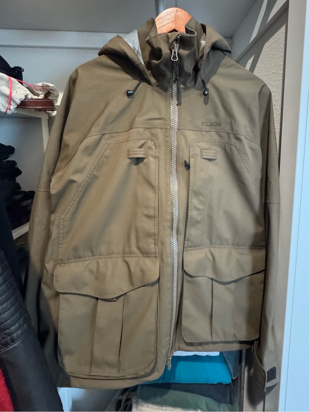 Filson women’s 3-layer Field Jacket